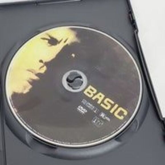 Basic (2003 Film) Thriller/Action Movie [DVD] - Picture 2 of 3